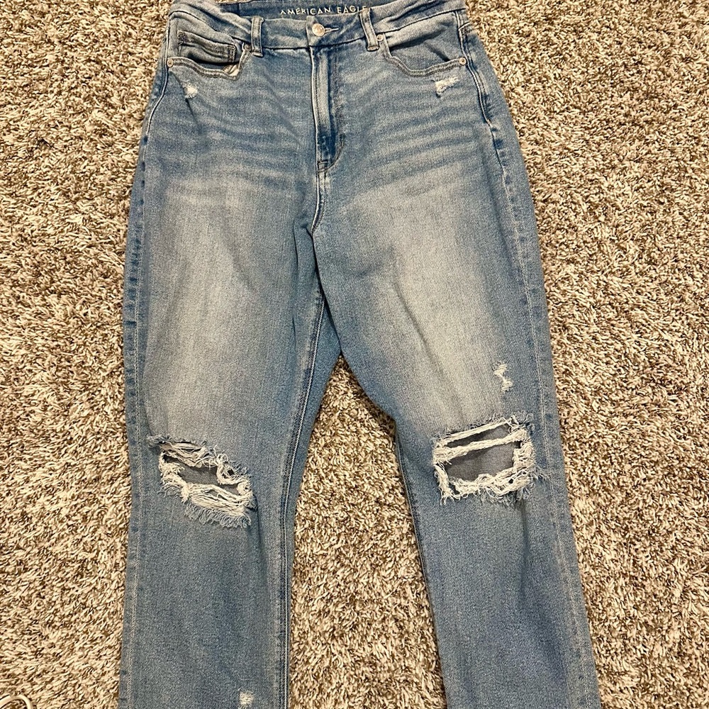 American Eagle Curvy Mom Jeans